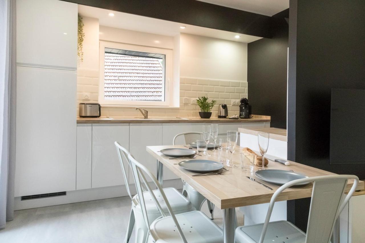 Appart-hotel N 4 Calme Avec Terrasse, Wi-fi Debit, Petit-dejeuner, Room-service Et Parking Prive Chouzelot